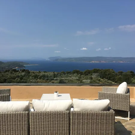 Villa Luxury + Couchers De Soleil *