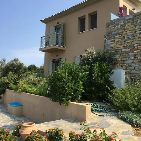 Luxury + Couchers De Soleil Villa *